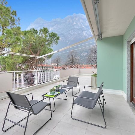 Balcone Sui Tigli Few Min From The Lake - Happy Rentals Riva del Garda Buitenkant foto